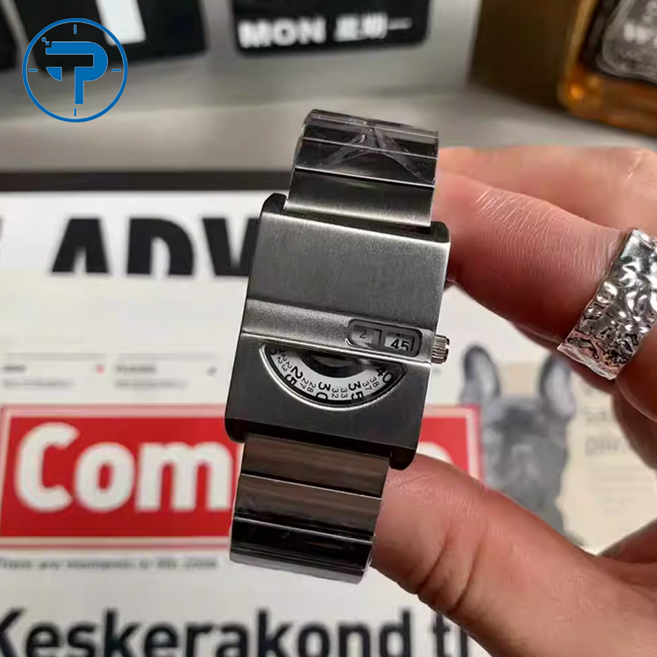 Luxury Watch Market - メンズブレスレットウォッチスクエアウォッチステンレススチールブレスレットゴールド新しいトレンディな男性用時計ファッショナブルなクォーツ時計