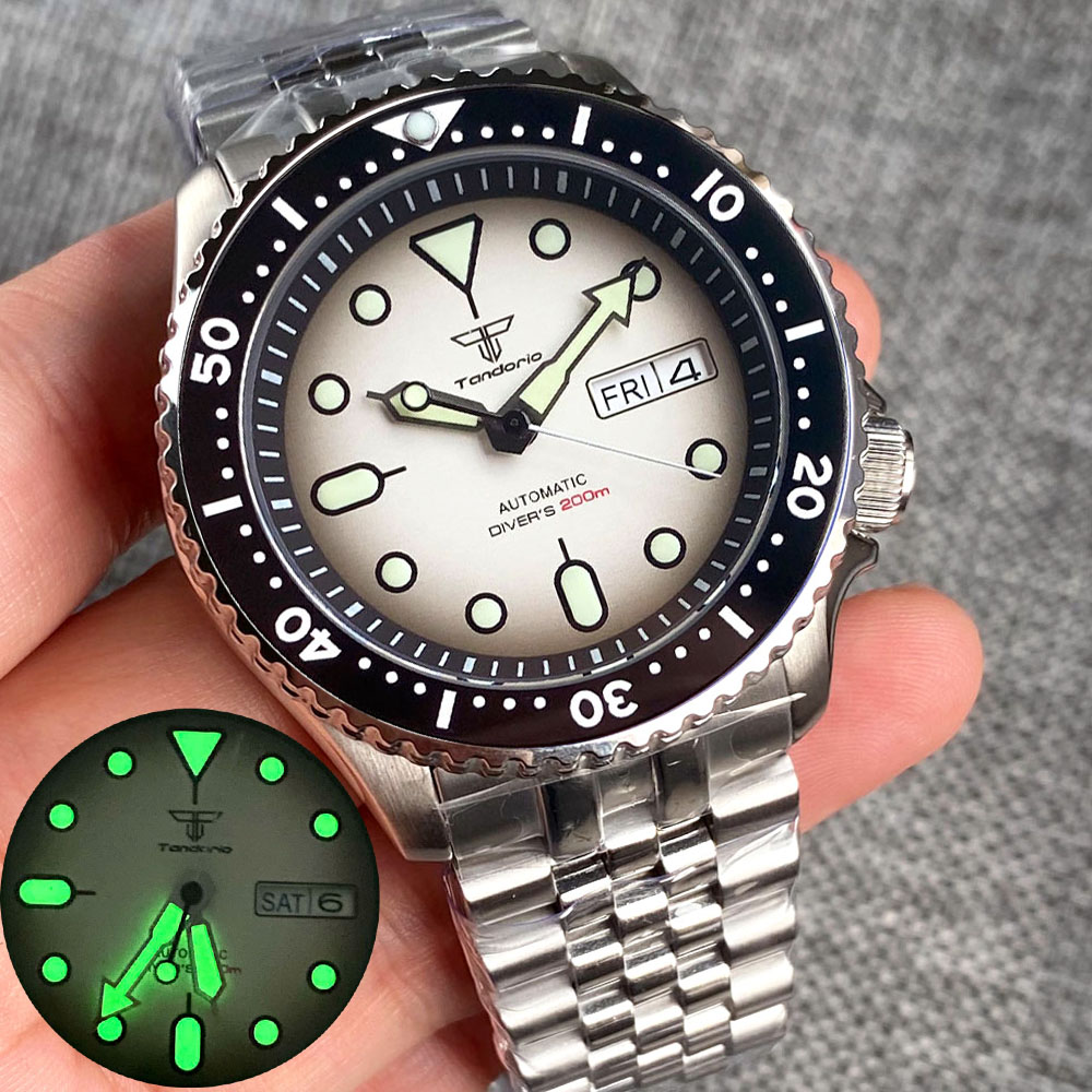 ダイブ タンドリオ ジャパン NH36A ウィークデイト ス - Diver Watch 300M のレビューと価格