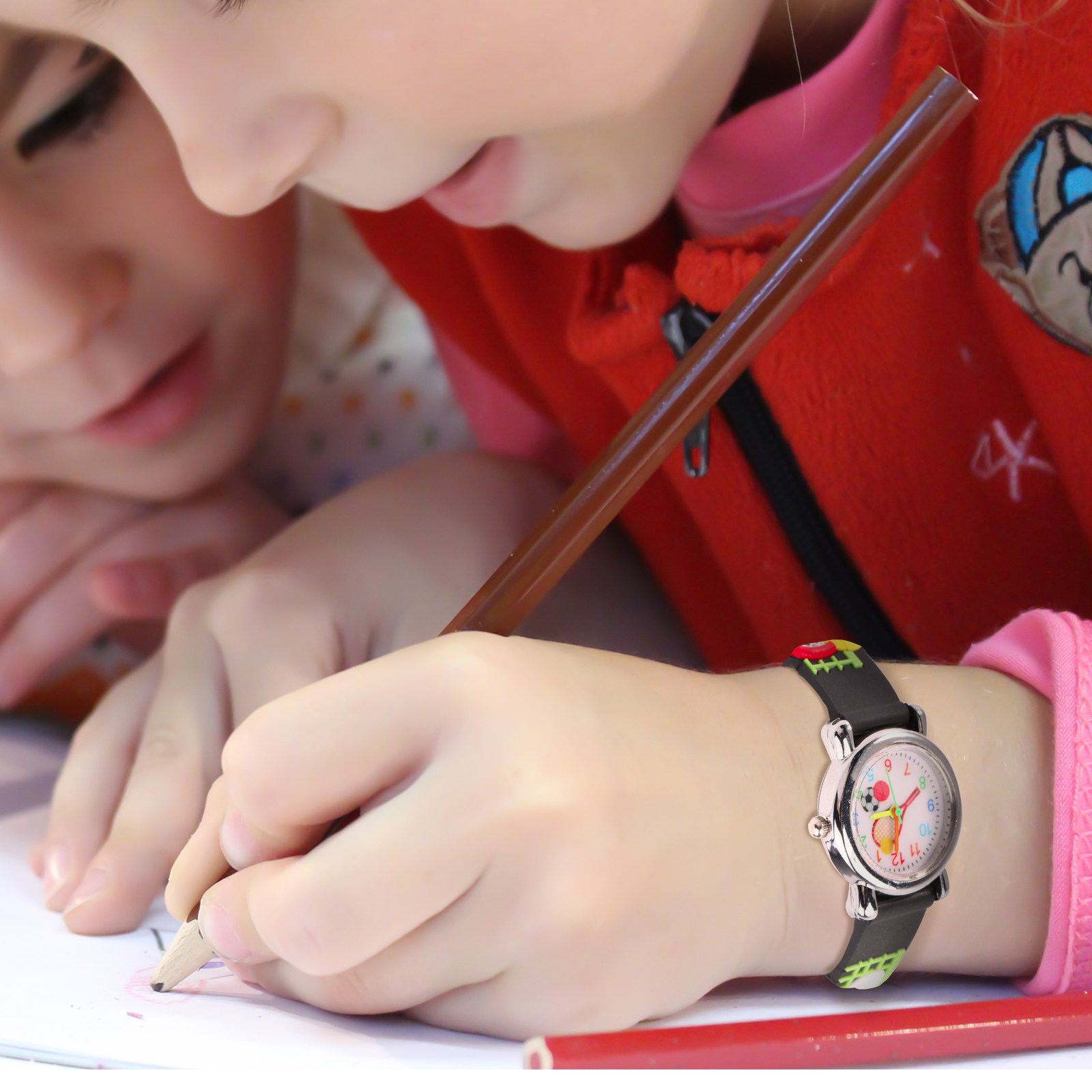 3Dテニスラケットキッズウォッチ、調節可能なストラップ付き、 - Luxury Watch Kids のレビューと価格