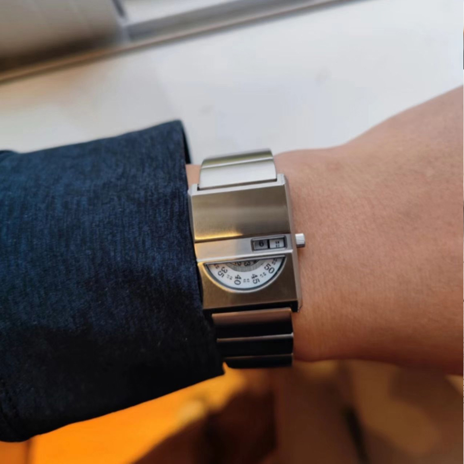メンズブレスレットウォッチスクエアウォッチステンレススチール - Luxury Watch Market のレビューと価格