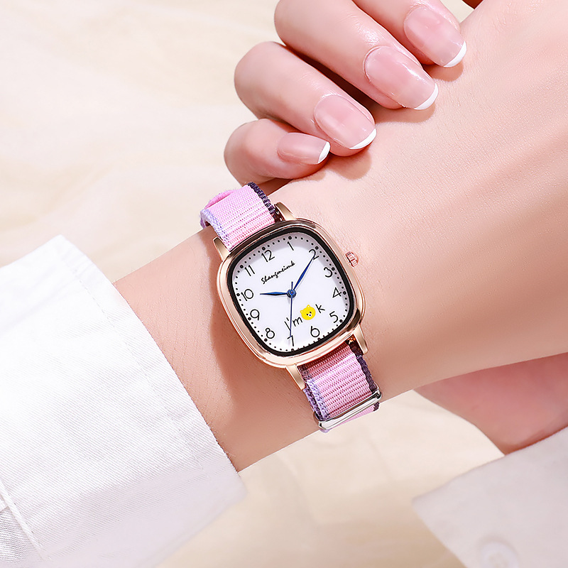 新作ファッション高級子供向け漫画腕時計、女性用キャンバススト - Luxury Watch Kids のレビューと価格