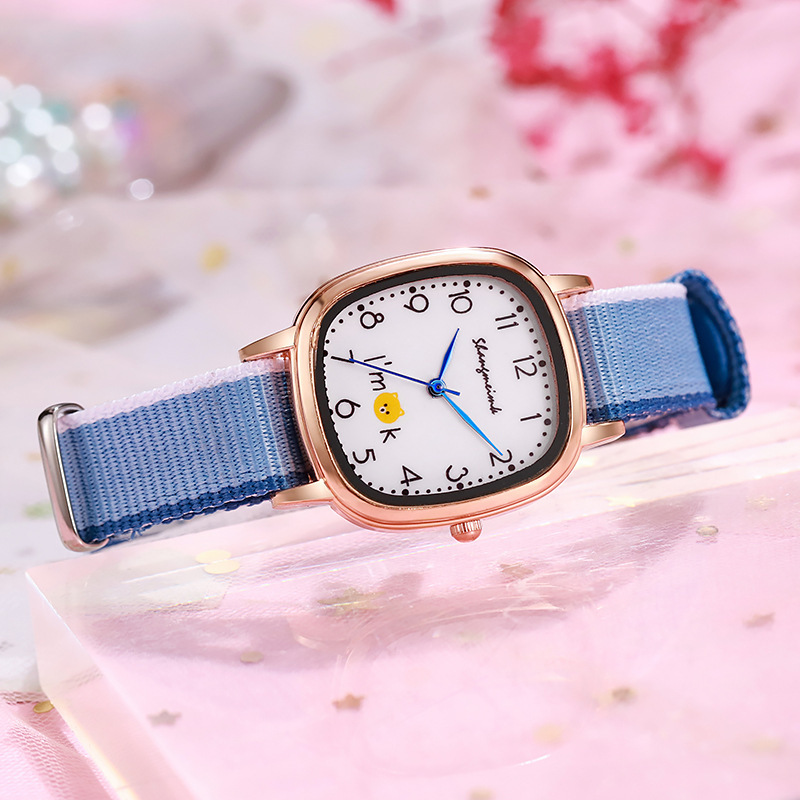 新作ファッション高級子供向け漫画腕時計、女性用キャンバススト - Luxury Watch Kids のレビューと価格