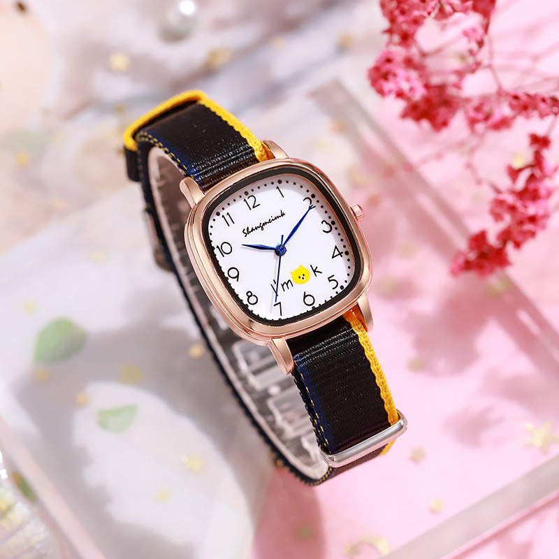 新作ファッション高級子供向け漫画腕時計、女性用キャンバススト - Luxury Watch Kids のレビューと価格