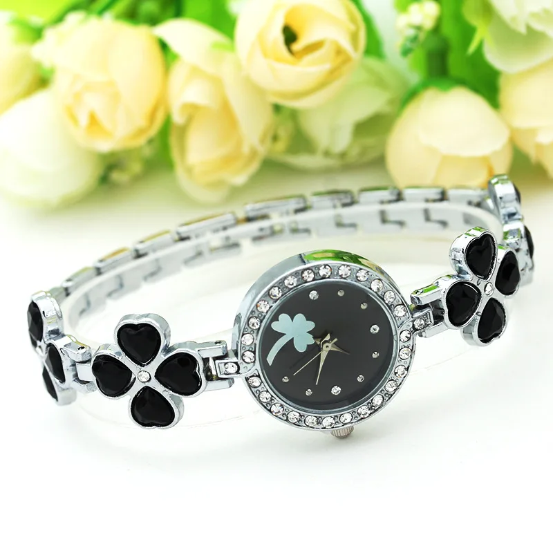 女性用スクエアダイヤモンドクォーツウォッチ,レディースファッ - Luxury Watch Square のレビューと価格