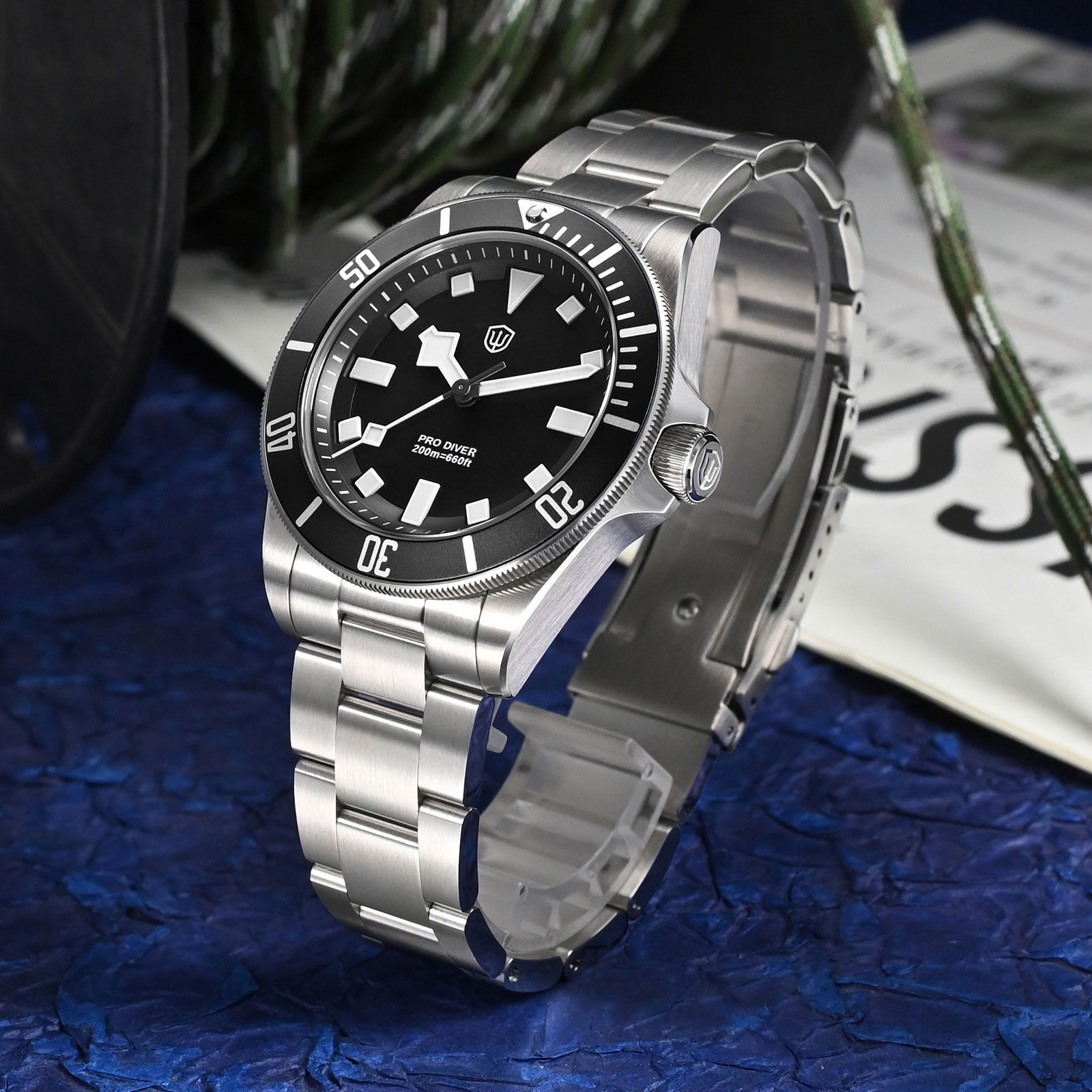Watchdives WD1969 プロ 38 ミリメートル - Diver Watch 300M のレビューと価格